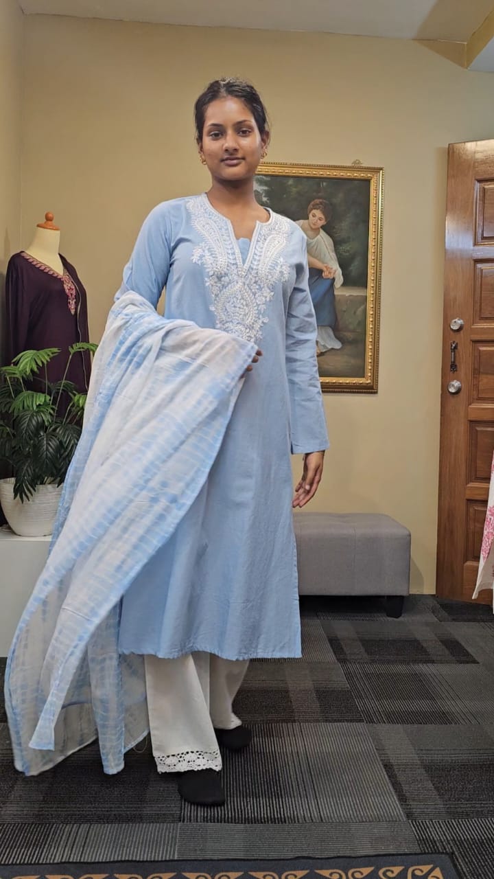 ES06_Ice blue linen blend kurta, trousers and dupatta