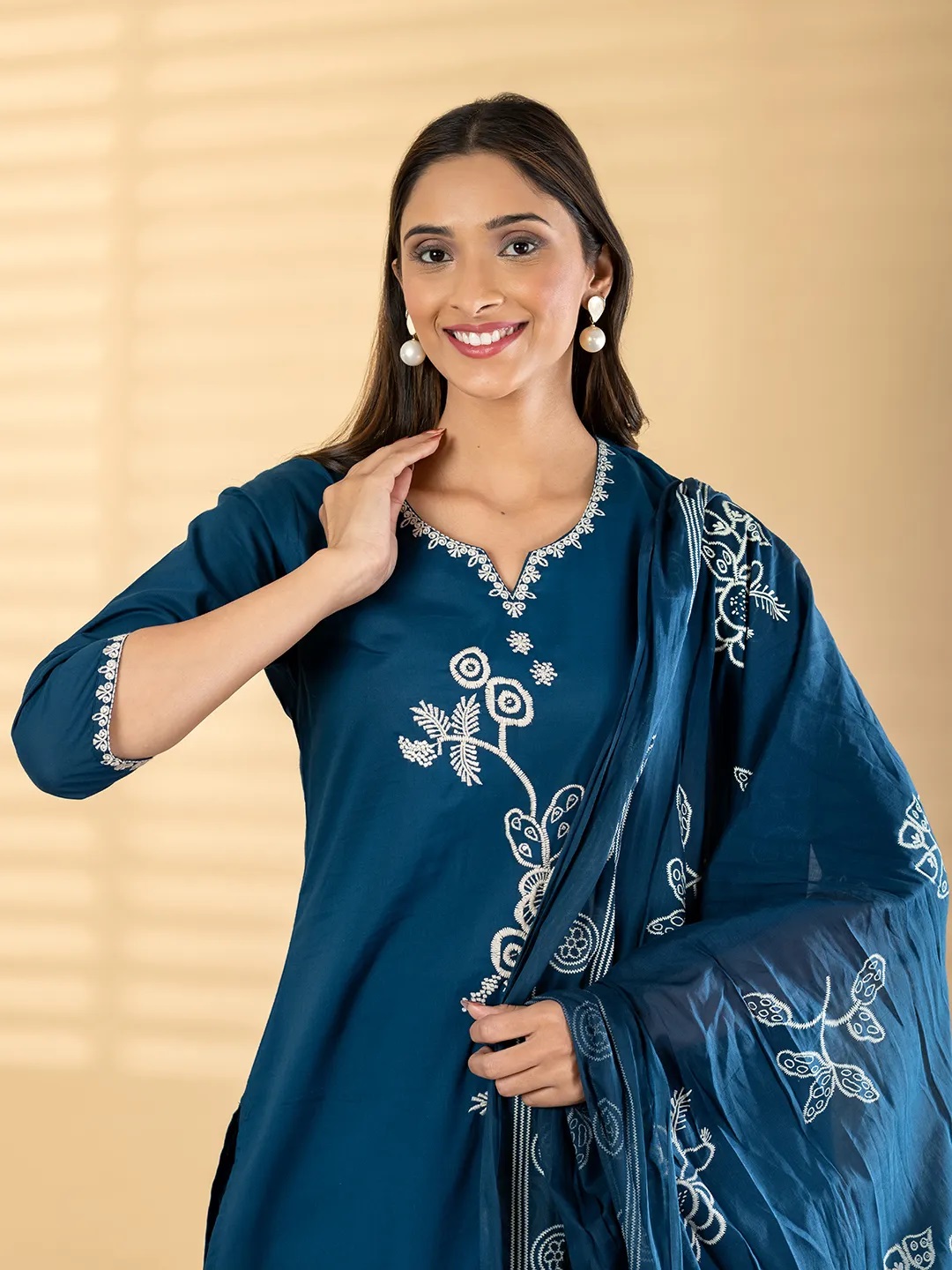 ES141_Cotton Blue Embroidered Kurta With Palazzo And Dupatta