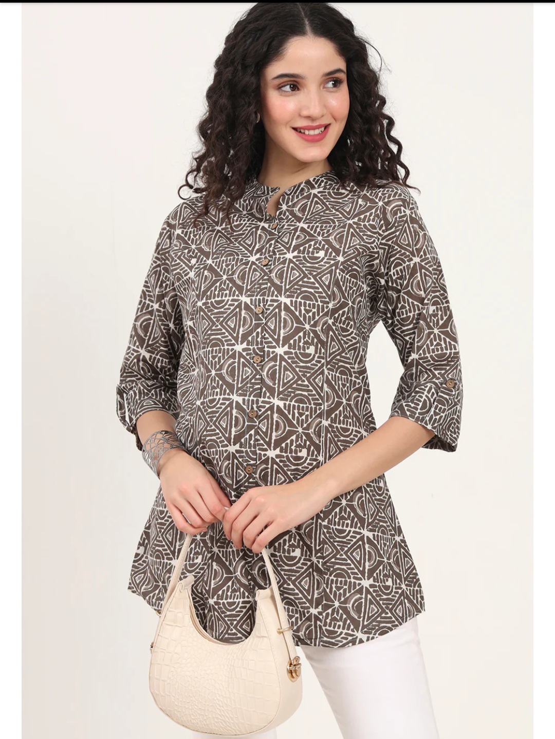 DR704_Geometric design kurti