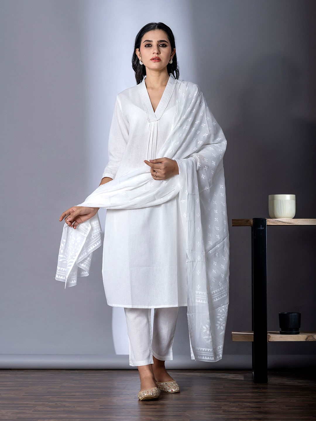 ES336 - 3 PIECE WHITE KURTA SET