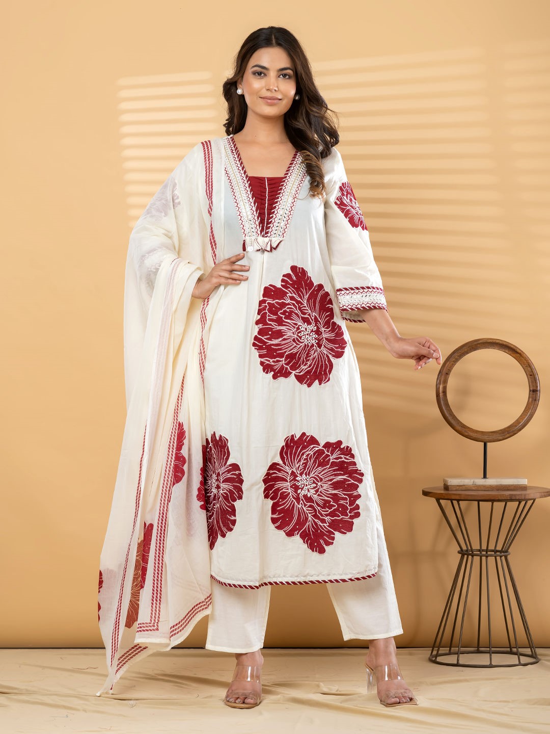 ES344 – Elegant Cream Straight Style Kurta Set with Dupatta